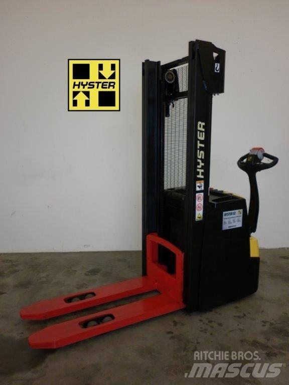 Hyster S1.6 Колички високоповдигачи с теглич