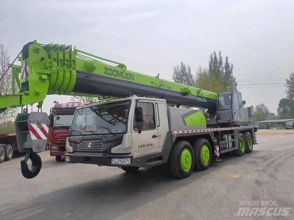 Zoomline ztc700v Всъдеходни кранове