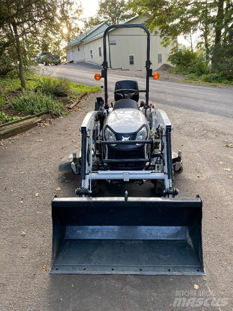 Bobcat Ct 1025 Компактни трактори