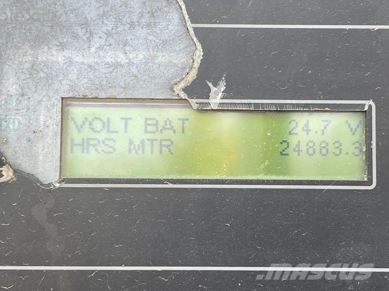 CAT C 18 - 700 Дизелови генератори
