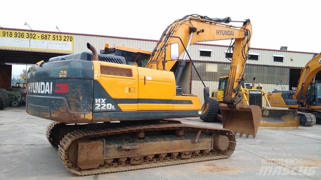 Hyundai HX 220 L Верижен екскаватор