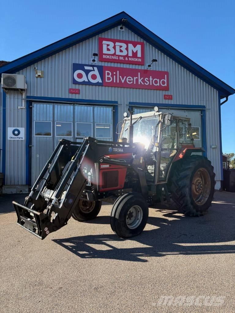 Massey Ferguson 375 Трактори