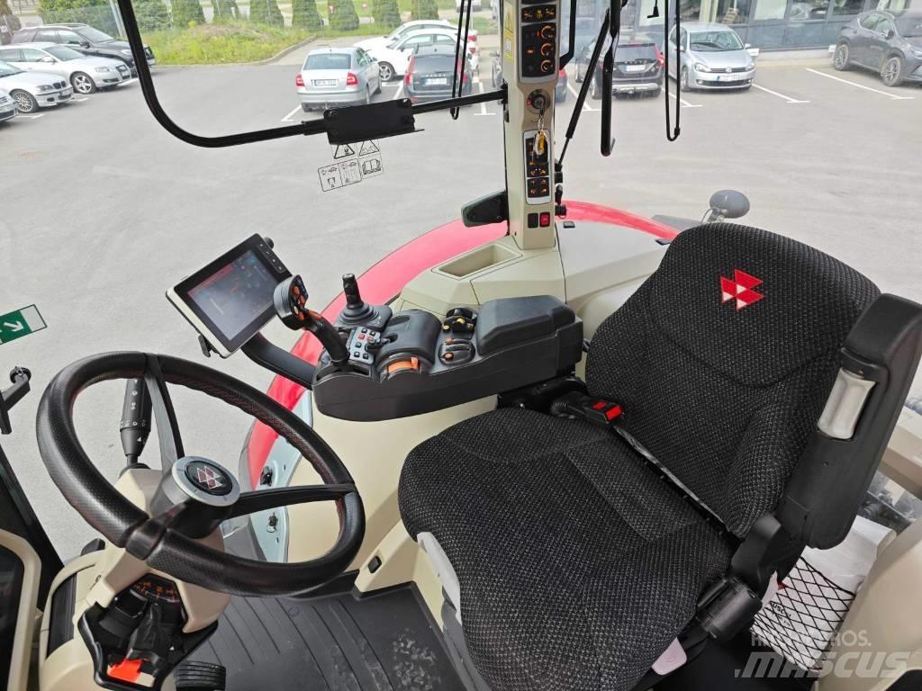 Massey Ferguson 8740 Трактори