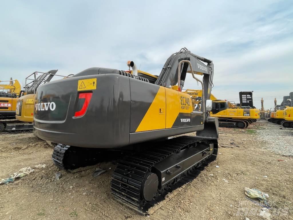 Volvo EC 240 Верижен екскаватор