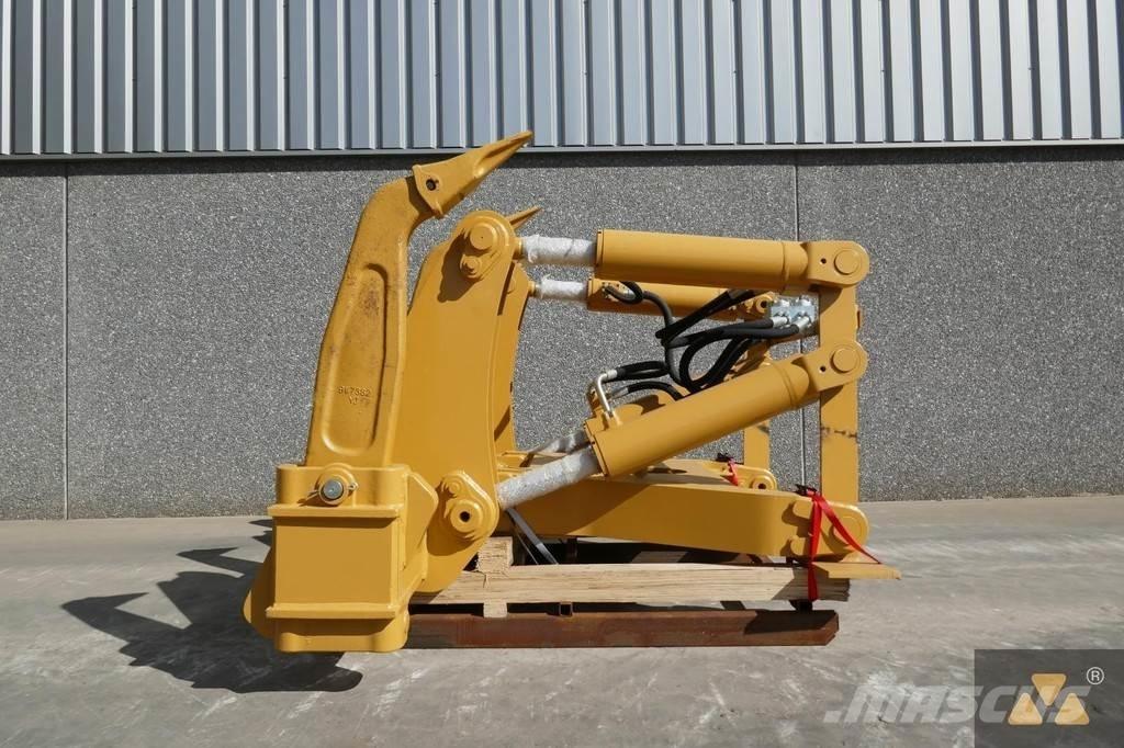 CAT D7E Ripper Други компоненти