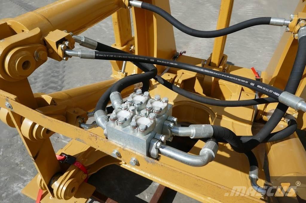 CAT D7E Ripper Други компоненти