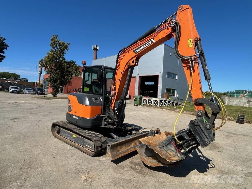 Develon DX 55 R-7 Мини екскаватори < 7 т