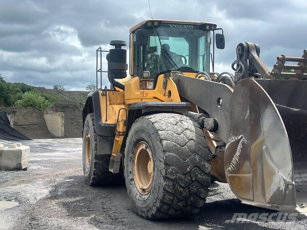 Volvo L 220 G Колесни товарачи