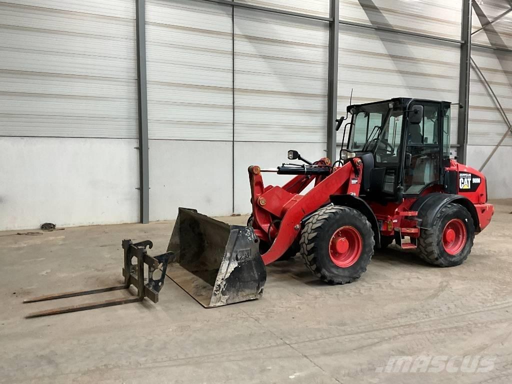 CAT 908 M Колесни товарачи