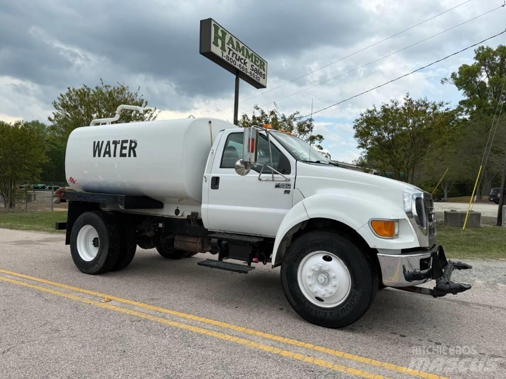 Ford F 650 Цистерни за вода
