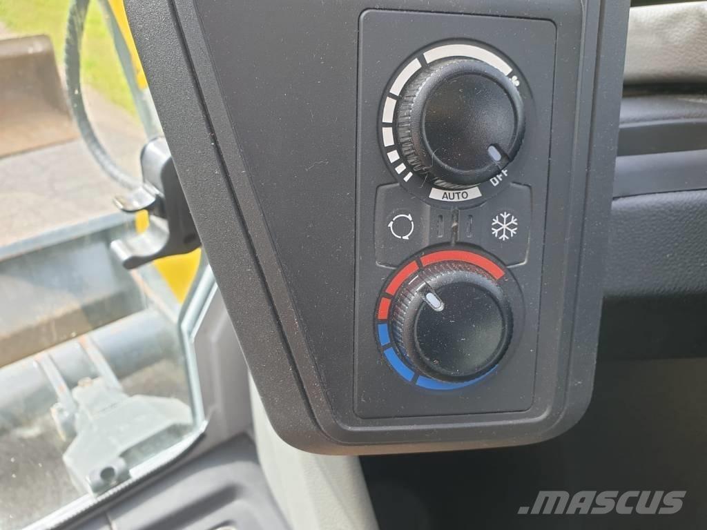 Wacker Neuson ET 90 Средни екскаватори 7т - 12т