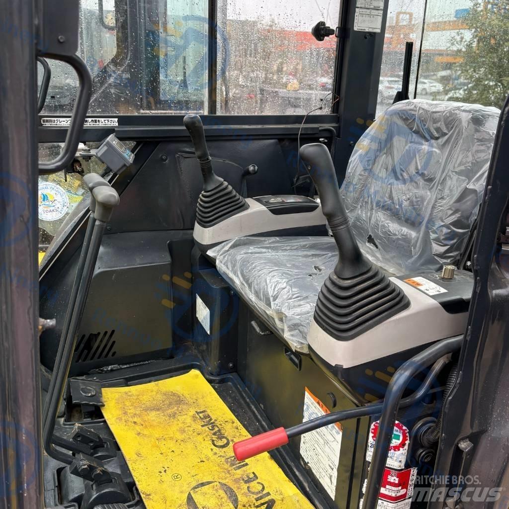 Komatsu PC 30MR Мини екскаватори < 7 т