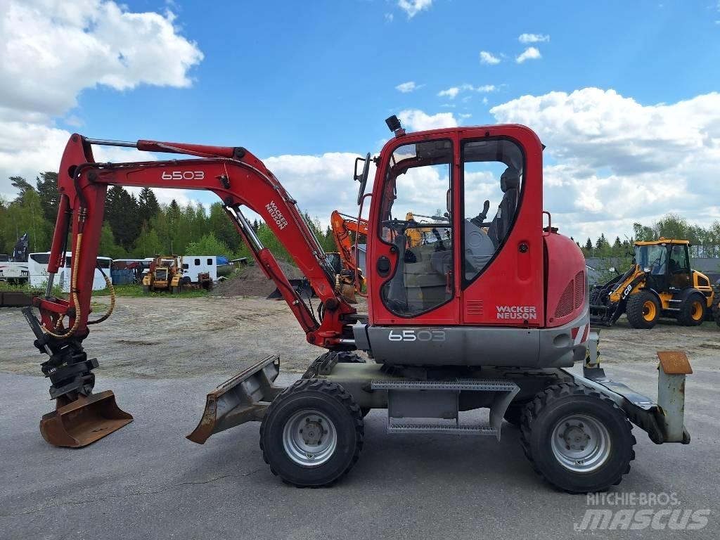 Wacker Neuson 6503 Колесни екскаватори