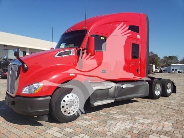 Kenworth T680 Влекачи