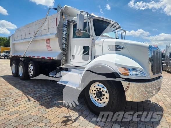 Peterbilt 348 Самосвал