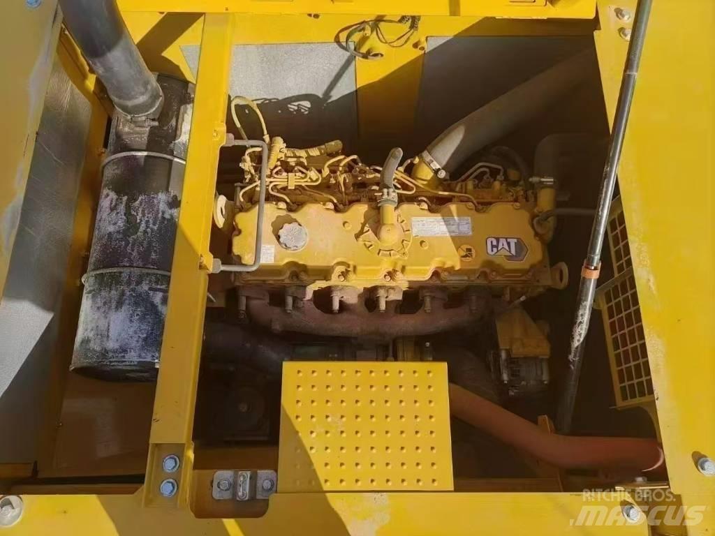 CAT 336 GC Верижен екскаватор