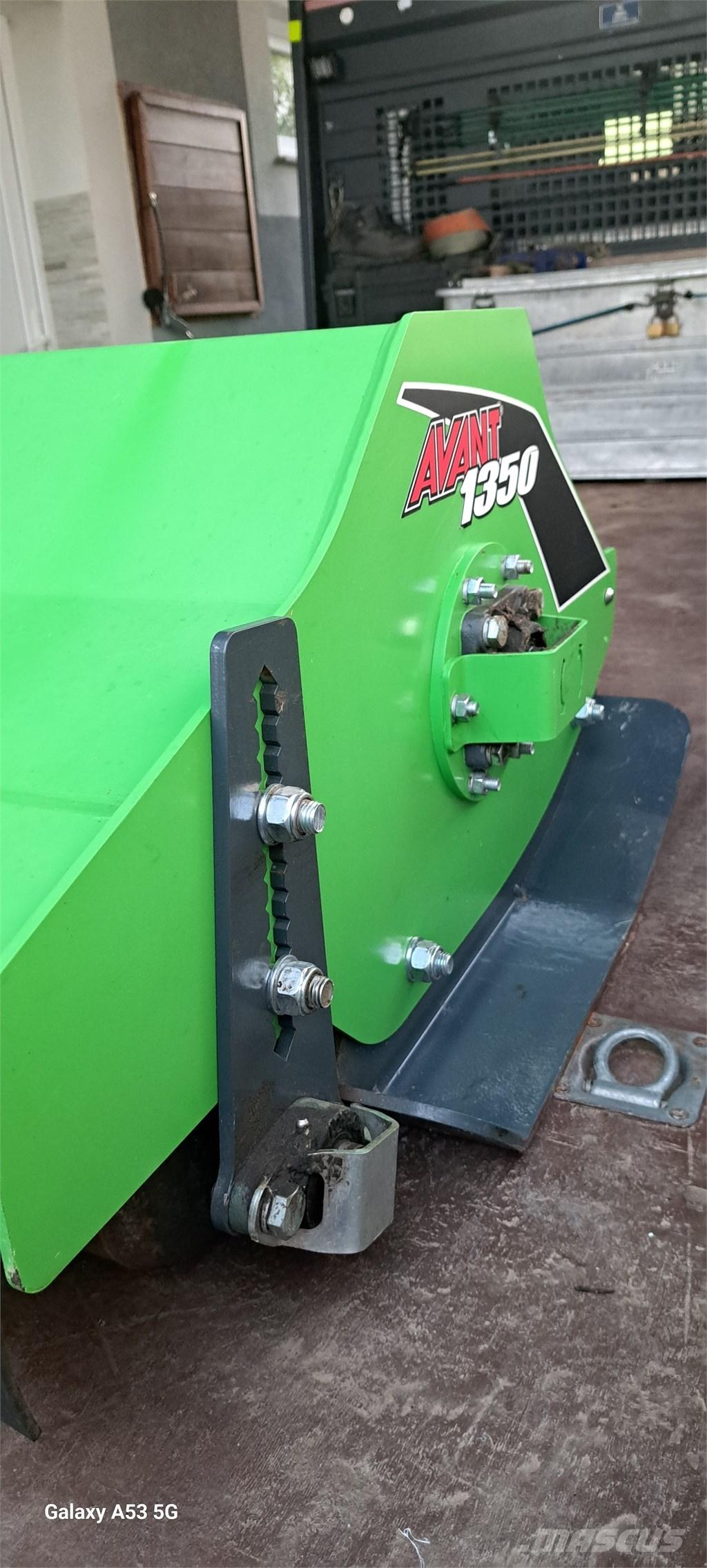 Avant 1350 Mower Други компоненти