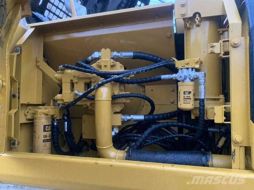 CAT 325 B L Верижен екскаватор