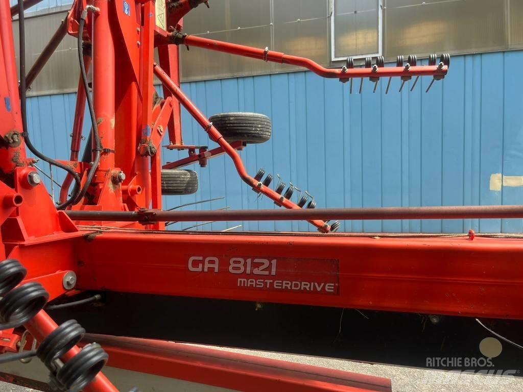 Kuhn GA 8121 Уиндроуърс/Косачки за сено и др.
