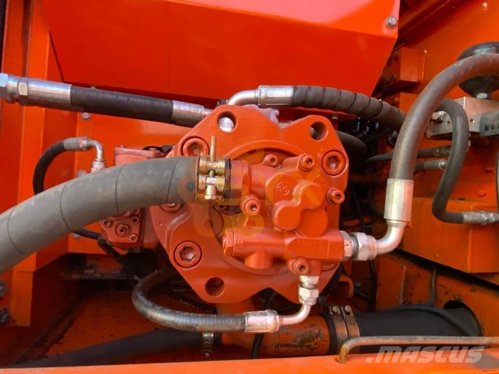 Doosan 220 LC-7 Верижен екскаватор