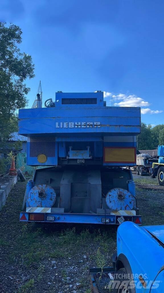 Liebherr LT 90 Всъдеходни кранове