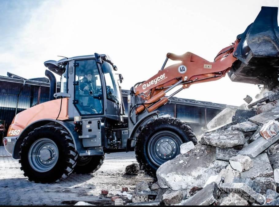 Weycor AR 560 Колесни товарачи
