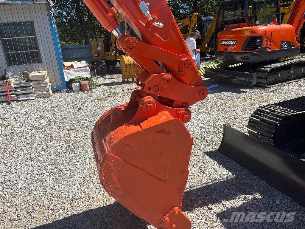 Hitachi ZX 70 Мини екскаватори < 7 т