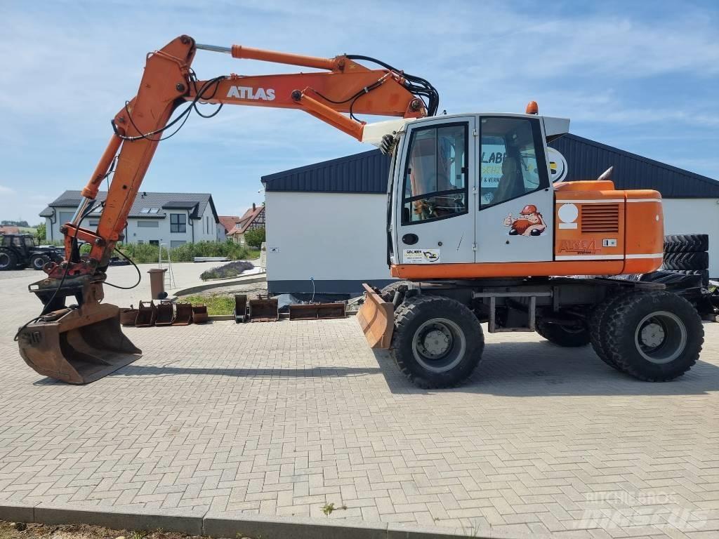 Atlas 1204 Колесни екскаватори