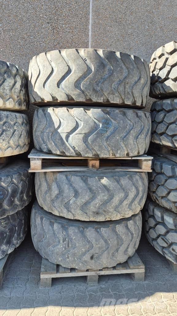 Michelin 17.5R25 XHA Колелета/Гуми