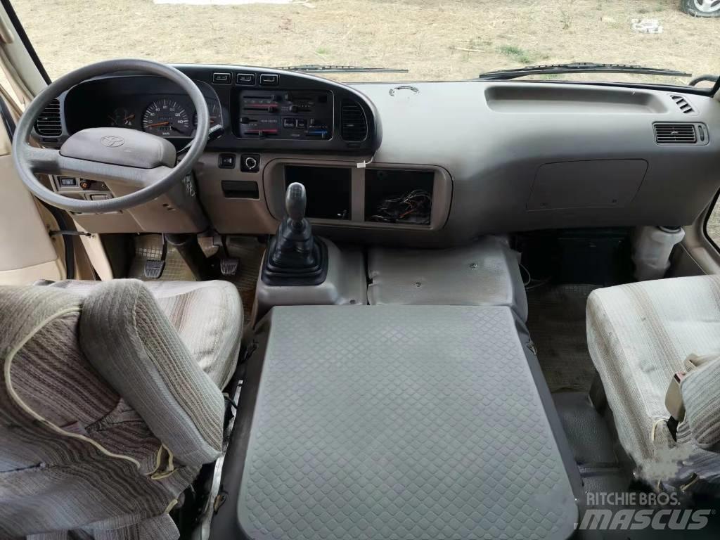 Toyota Coaster Междуградски автобуси