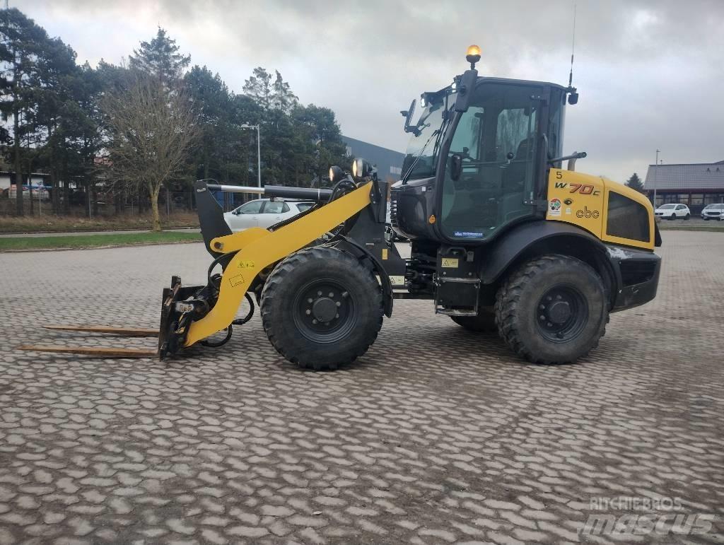 New Holland W70C Колесни товарачи