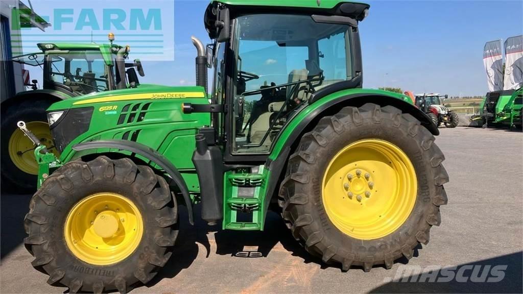 John Deere 6125R Трактори