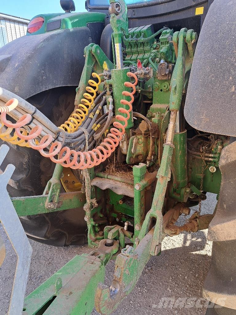 John Deere 6195R Трактори