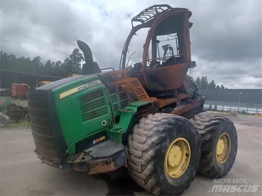 John Deere 1910G Форуардери