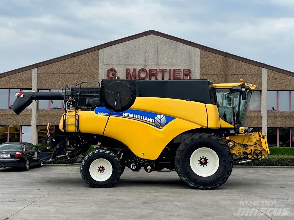 New Holland CR 9090 Комбайни