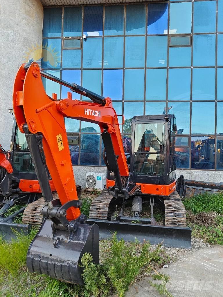 Hitachi ZX 50 U Мини екскаватори < 7 т