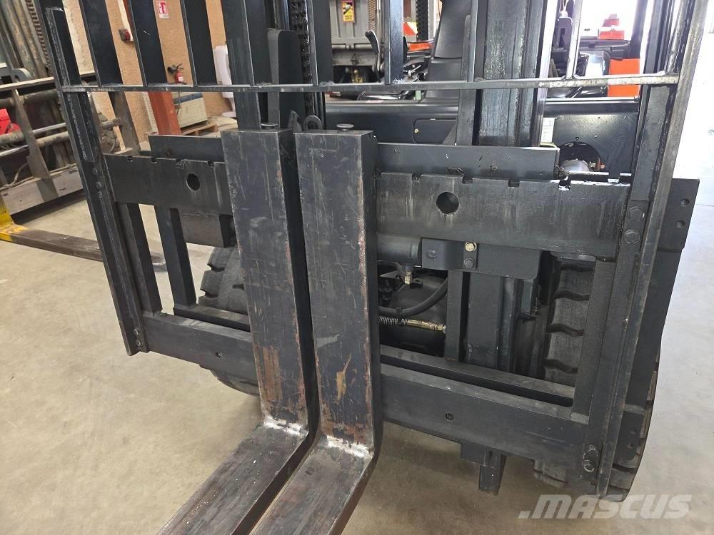 Doosan G 55 C-5 Камиони с АГУ