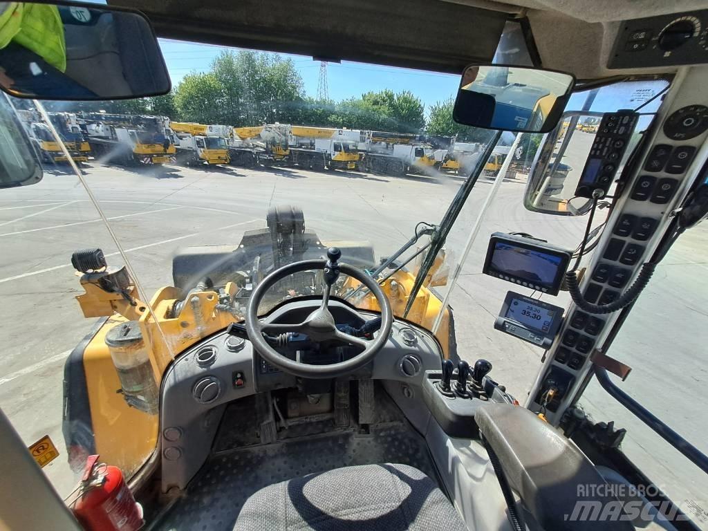 Volvo L180G Колесни товарачи