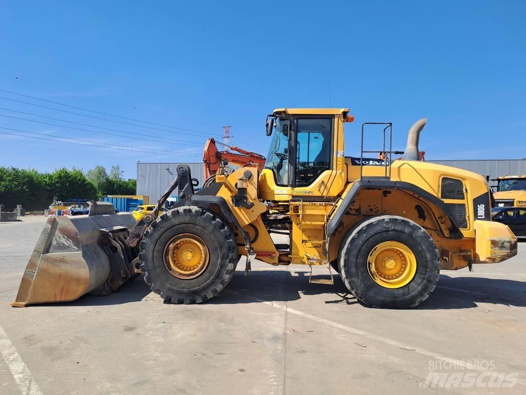Volvo L180G Колесни товарачи