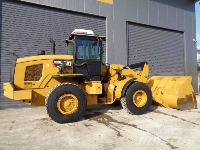 CAT 938M Колесни товарачи