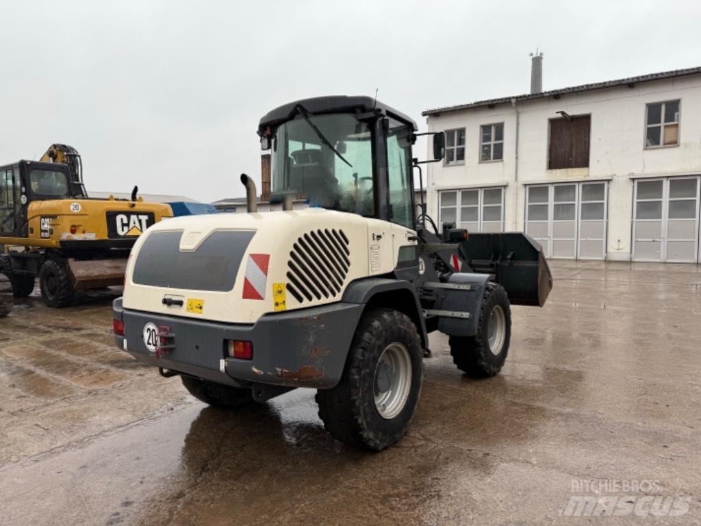 Terex TL 120 Колесни товарачи