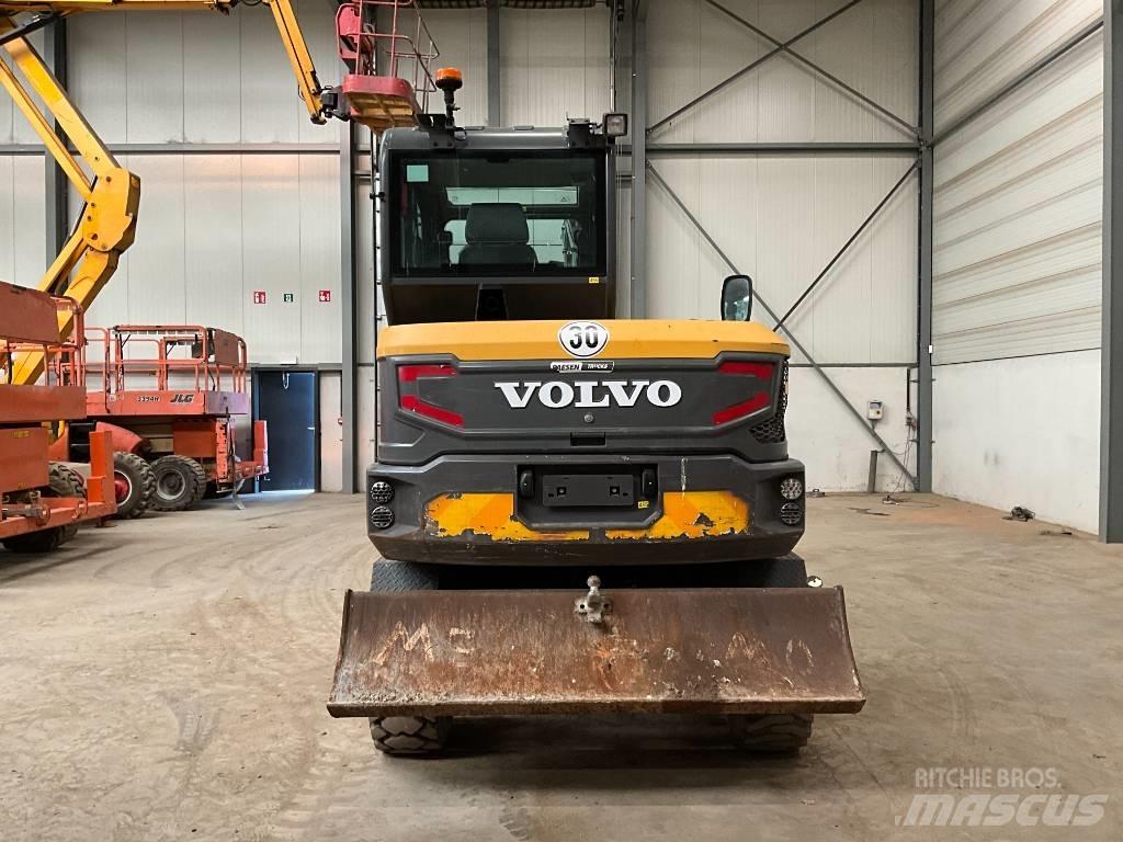 Volvo EW 60 E Колесни екскаватори
