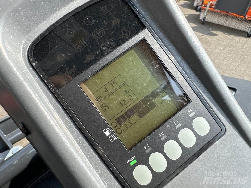 Yanmar VIO38-6 Мини екскаватори < 7 т