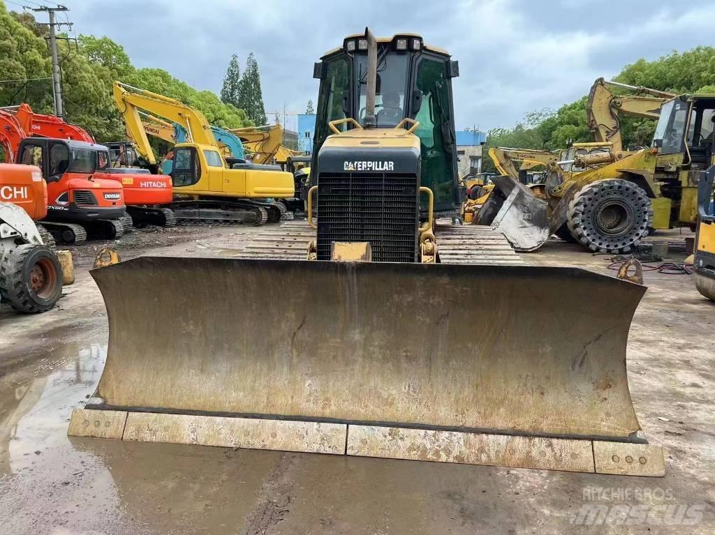CAT D 5 K Верижни булдозери

