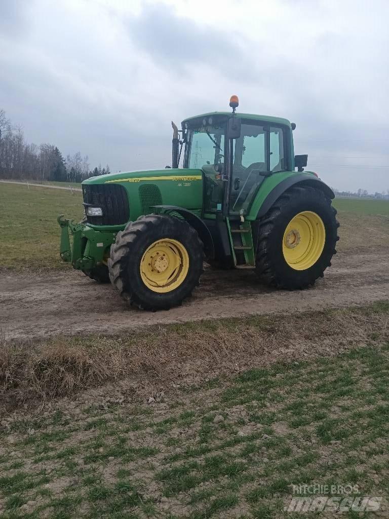 John Deere 6820 AQ Трактори