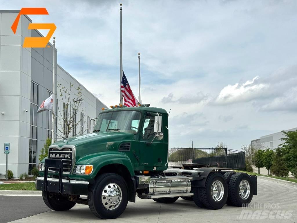 Mack Granite CV713 Влекачи