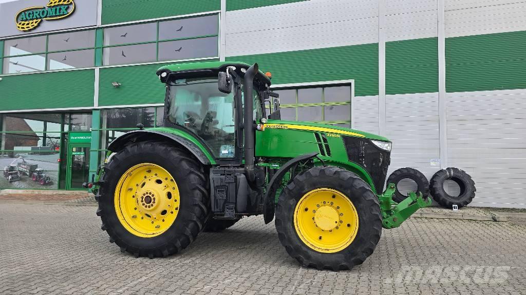 John Deere 7230 R Трактори