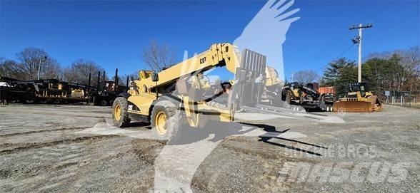 CAT TH560B Телескопични товарачи