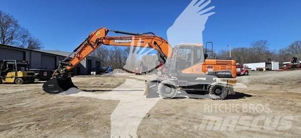 Doosan DX210W Колесни екскаватори