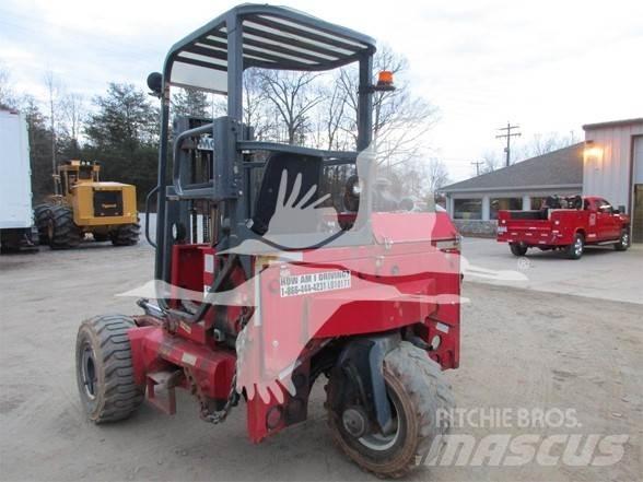 Moffett M5500N Моторизирани високоповдигачи с открити платформи
